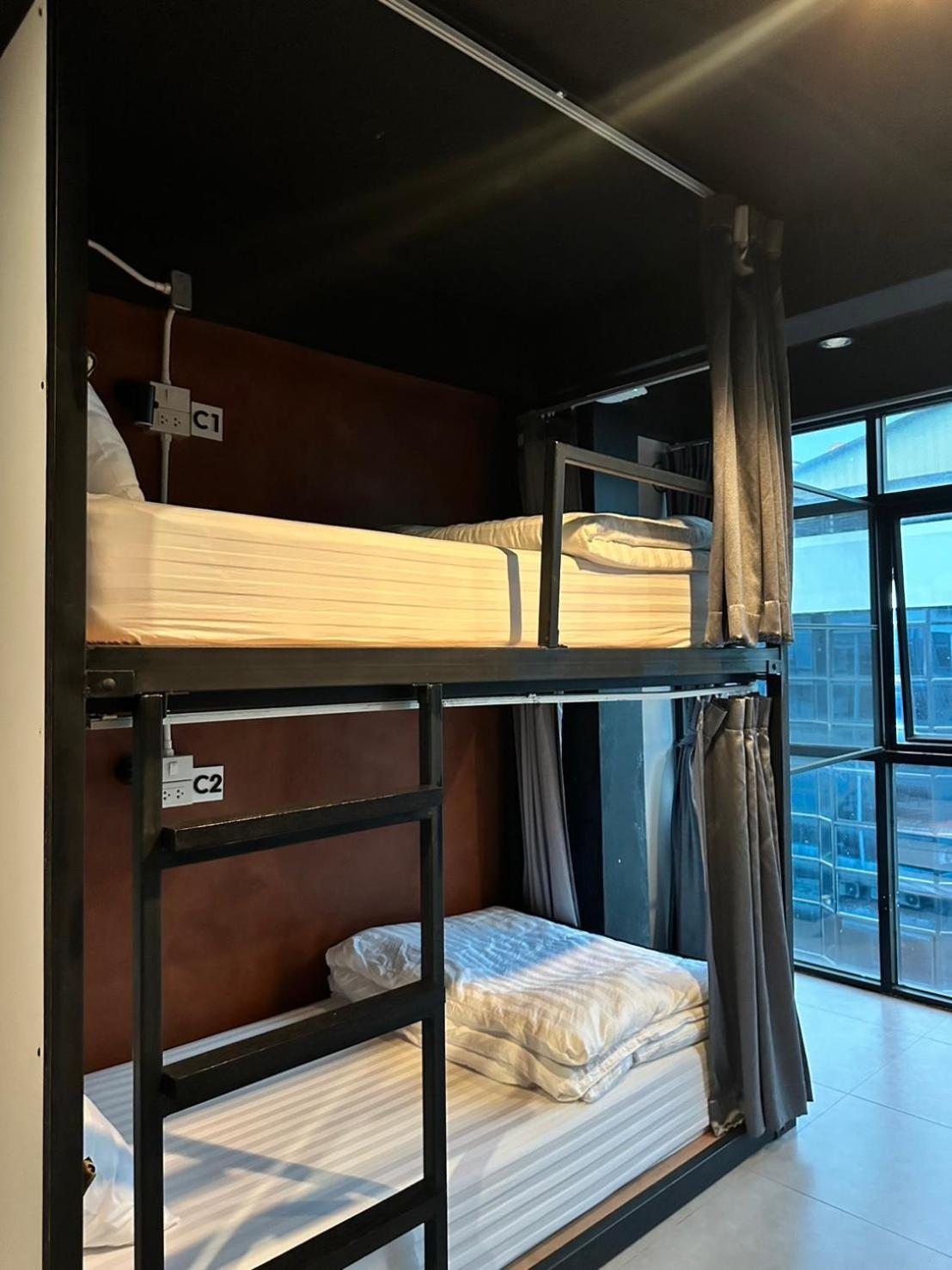 New Warm Light Hostel Chiang Mai Exterior photo